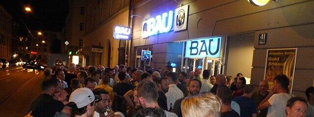 Die Bau-Bar in der Müllerstraße ist ein beliebter Szenetreff im Glockenbachviertel.