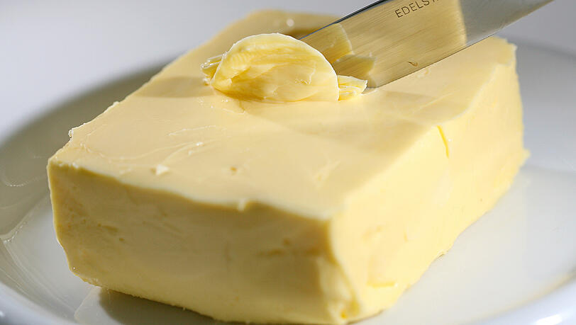 Butter kostet bei Aldi derzeit so viel wie noch nie seit der Euro-Einführung 2002. Butter kostet bei Aldi derzeit so viel wie noch nie seit der Euro-Einführung 2002.