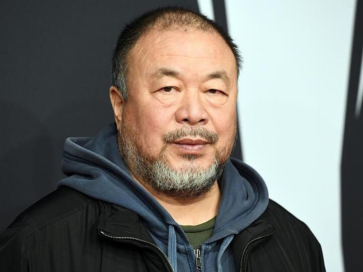 Der Künstler Ai Weiwei findet, dass der Westen zu viel Rücksicht auf China nimmt.