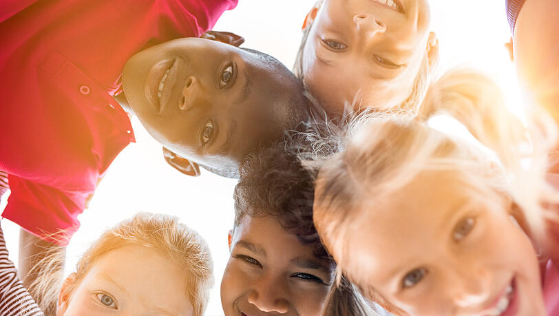 Kinder sollen ebenfalls von "Gutes vereint" profitieren. Drei Projekte hat die Jury ausgewählt.