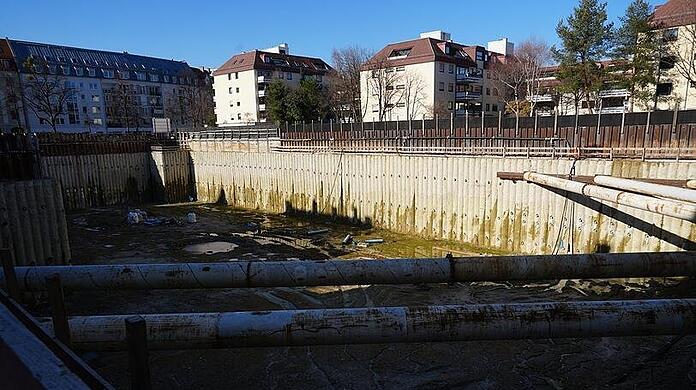 Hier gibt es nichts zu sehen: das Sendlinger Loch.