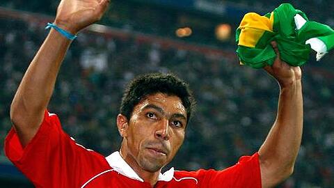 Giovane Elber, Lothar Matthäus, Thorsten Fink, Thomas Helmer, Valérien Ismael, Michael Rummenigge, Niko Kovac, Stefan Reuter, Olaf Thon und Thomas Berthold sind mit von der Partie beim Spiel "Hamburg" gegen "Deutschland und den Rest der Welt"