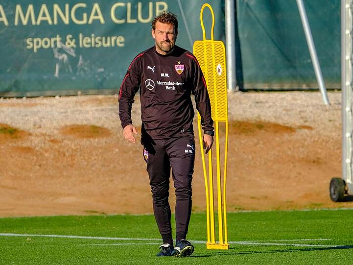 VfB Stuttgart Trainingslager La Manga, Trainer Markus Weinzierl. Foto: Gerd Maiß
