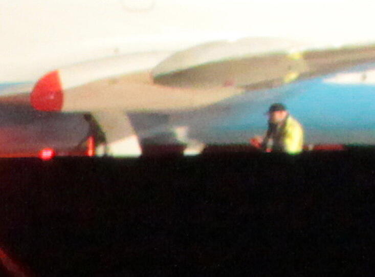 Die Fokker 70 nach der Notlandung