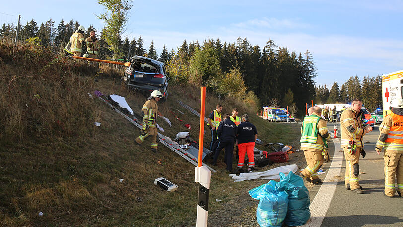 Bilder vom Unfallort an der A9.