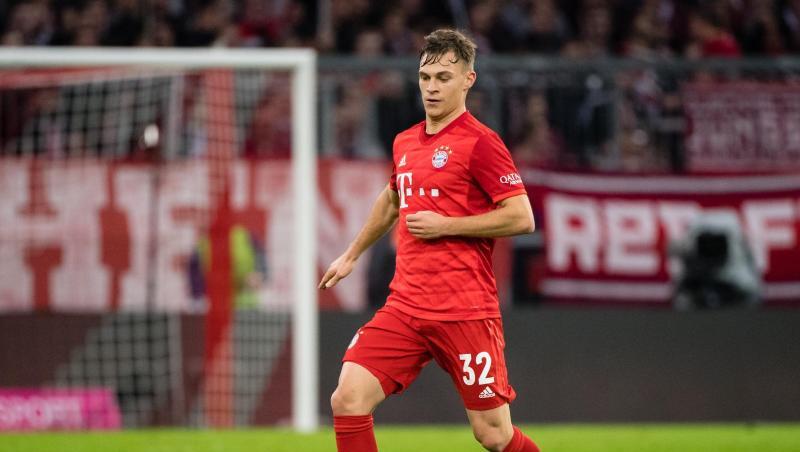 Joshua Kimmich vom FC Bayern München spielt den Ball. Foto: Matthias Balk/dpa/Archivbild Joshua Kimmich vom FC Bayern München spielt den Ball. Foto: Matthias Balk/dpa/Archivbild