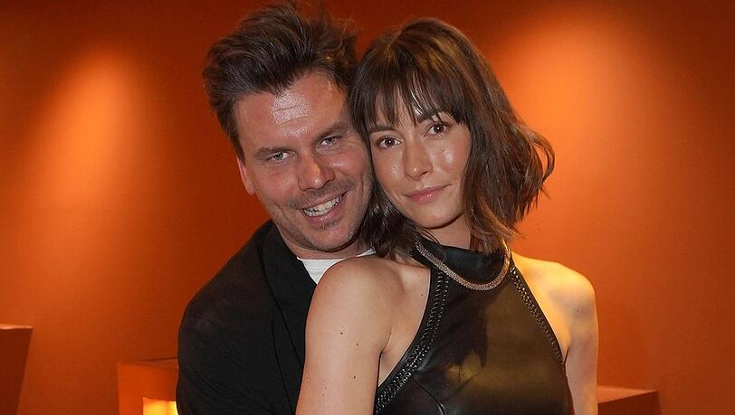 Jennifer Lange und Darius Zander werden Eltern. Jennifer Lange und Darius Zander werden Eltern.