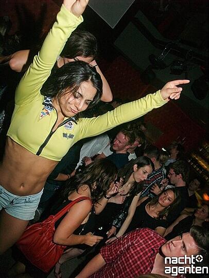 Extrem viel nackte Haut gab?s am Freitag beim 8 Jahre Partypusher im Sugar zu sehen. Mehr Bilder unter: www.nachtagenten.de.