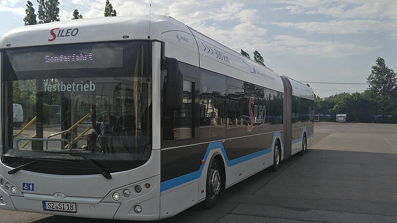 Der neue E-Gelenkbus der MVG. Er geht ab August in den Testlinienbetrieb,