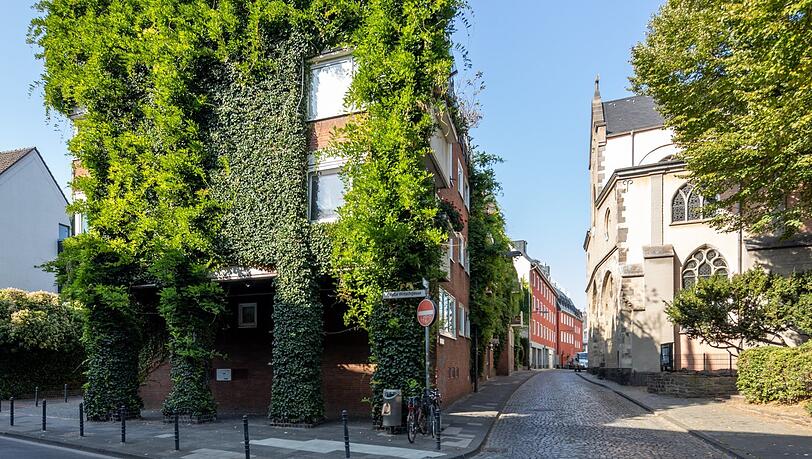 Ein Mehrfamilienhaus in Köln. Ein Mehrfamilienhaus in Köln.