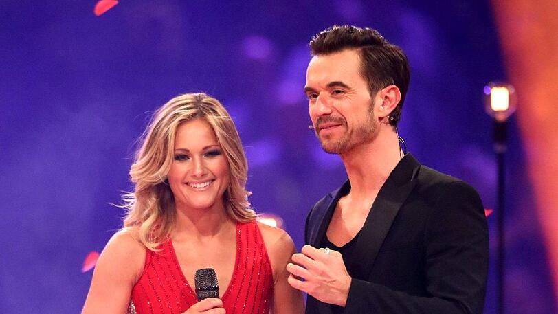 Alles aus - und sie hat schon einen Neuen! Helene Fischer und Florian Silbereisen gaben am 19. Dezember, nach zehn gemeinsamen Jahren, ihre Trennung bekannt. Die Schlagersängerin schreibt auf Instagram: "Ja, es gibt einen neuen Mann in meinem Leben."