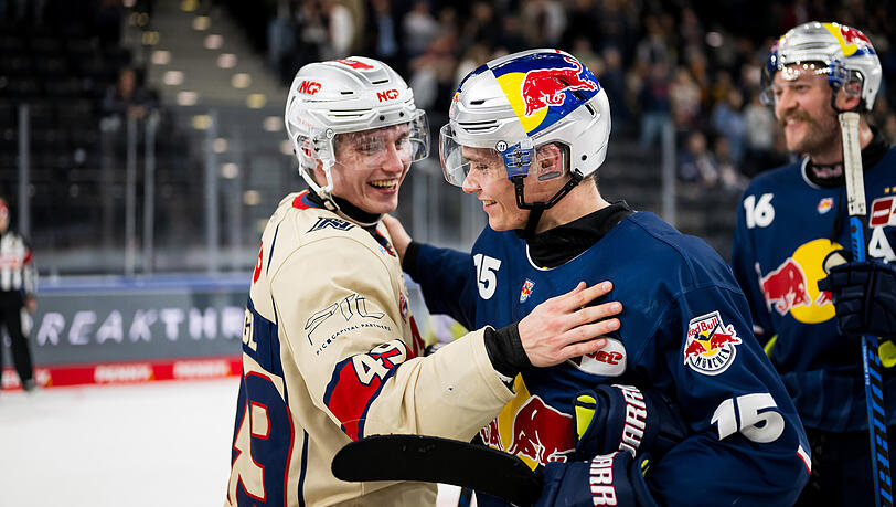 Archivbiuld vom 20.10.2024: Thomas Heigl (l.) im Trikot der Nürnberg Ice Tigers mit seinem Bruder Nikolaus Heigl vom EHC. Archivbiuld vom 20.10.2024: Thomas Heigl (l.) im Trikot der Nürnberg Ice Tigers mit seinem Bruder Nikolaus Heigl vom EHC.