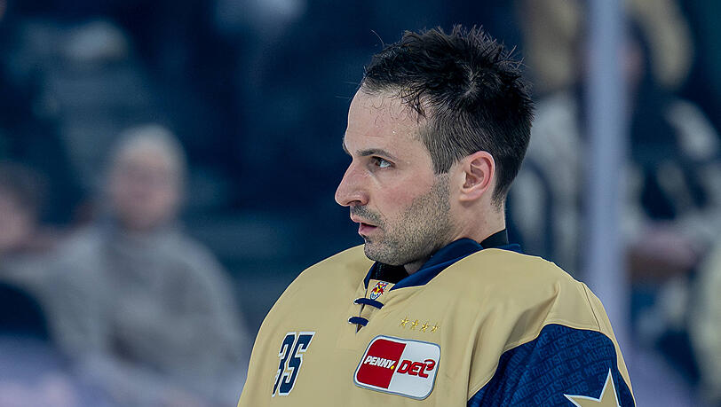 Mathias Niederberger vor dem Spiel gegen Wolfsburg, das er verletzungsbedingt fr&uuml;hzeitig beenden musste.