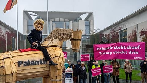 Der Einsatz der US-Software Palantir bei der Polizei in Deutschland sorgt immer wieder f&uuml;r Kritik. (Archivbild)
