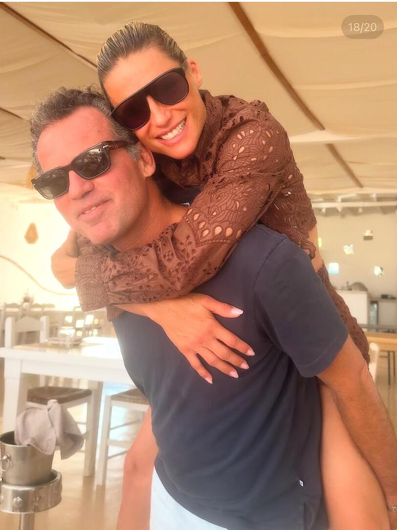 Vertraut und glücklich: Dieses Foto postet Michelle Hunziker vor Kurzem von sich und ihrem neuen Partner Nino Tronchetti Provera auf Instagram. Vertraut und glücklich: Dieses Foto postet Michelle Hunziker vor Kurzem von sich und ihrem neuen Partner Nino Tronchetti Provera auf Instagram.