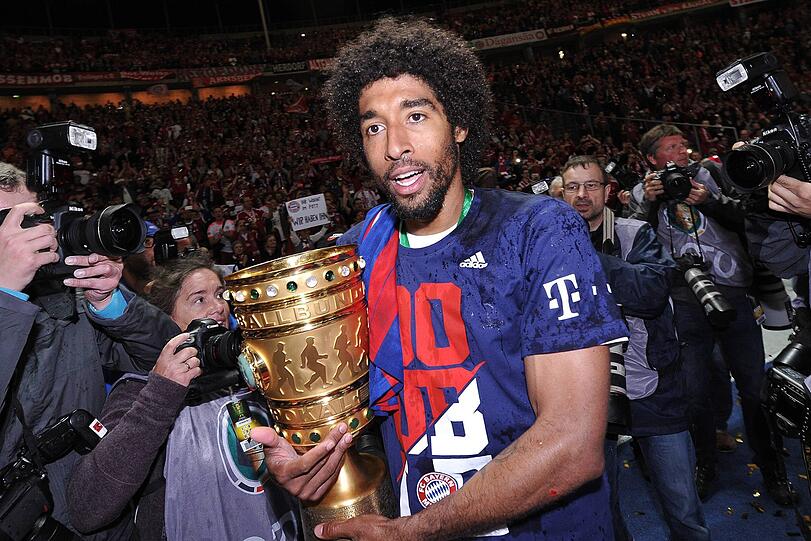 Dante (Juli 2012 - August 2015): Dante wechselte im Sommer 2012 von Borussia Mönchengladbach zu den Münchnern. An der Isar macht der Brasilianer u.a. wegen seiner Fröhlichkeit, seiner Frisur und seiner Gesangseinlage zum Triple-Gewinn 2013 auf sich aufmerksam. In seinen drei Jahren für die Münchner spielte Dante 133 Mal, erzielte dabei fünf Tore und legte acht Treffer vor. Insgesamt holte er mit dem FC Bayern elf Titel. Da er in seiner dritten Spielzeit für den Rekordmeister nicht mehr wirklich zum Zug kommt, bittet er in der Sommerpause um seine Freigabe und wechselt anschließend zum Ligarivalen Wolfsburg. Seit der Saison 2016/17 ist der Brasilianer bei OGC Nizza in der Ligue 1 aktiv.