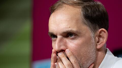 Trainer Thomas Tuchel von München nimmt nach dem Spiel an einer Pressekonferenz teil.