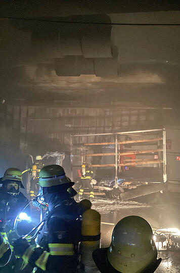 Nach einem Brand in der Nacht zum 18. April bleibt der Luise-Kiesselbach-Tunnel vorerst gesperrt.
