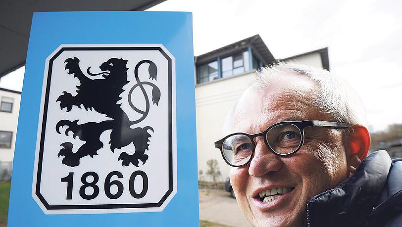 Wird man ihn hier bald öfter zu sehen bekommen? Die AZ hat Felix Magath schon einmal vor die Löwen-Geschäftsstelle montiert.
