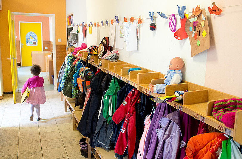 In einer Mainzer Kita soll es sexuelle Übergriffe, Erpressung und Gewalt gegeben haben - das alles unter den Kindern, ohne das Wissen der Betreuer. (Archivbild)