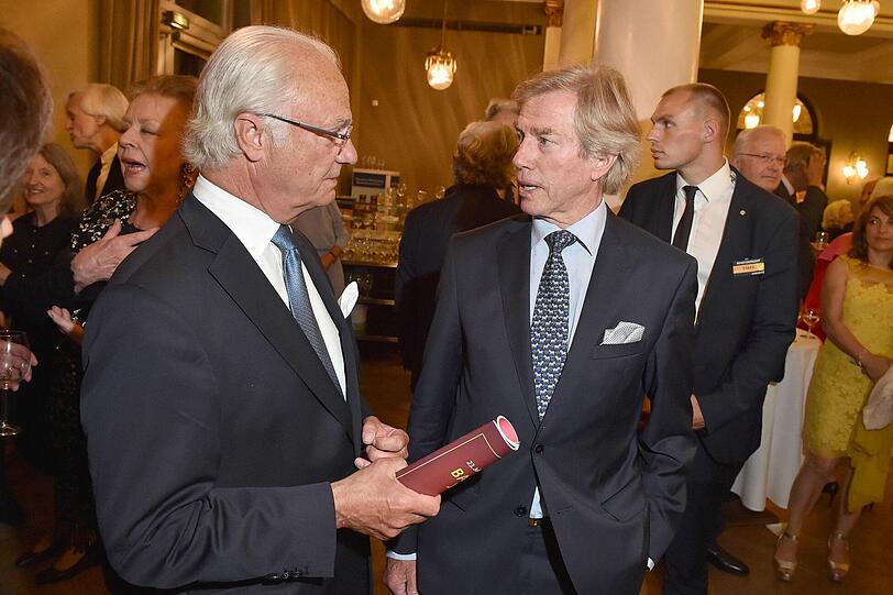 Am Sonntag im Prinzregententheater: König Carl Gustaf von Schweden und Leopold (Poldi) von Bayern