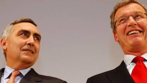 Siemens-Vorstandschef Peter Löscher (links) und Aufsichtsratschef Gerhard Cromme: Selbstbedienungsmentalität? Siemens-Vorstandschef Peter Löscher (links) und Aufsichtsratschef Gerhard Cromme: Selbstbedienungsmentalität?