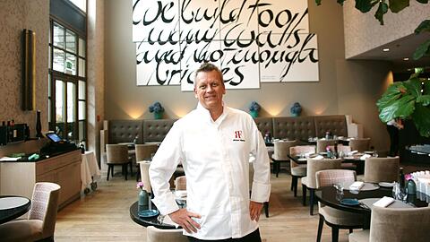 Ess-Klasse-Gastgeber Michael Hüsken, Chefkoch im Sophia&rsquo;s im Charles Hotel am Hauptbahnhof.