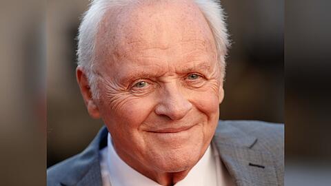 Hat an Weihnachten besonders gute Laune: Sir Anthony Hopkins.