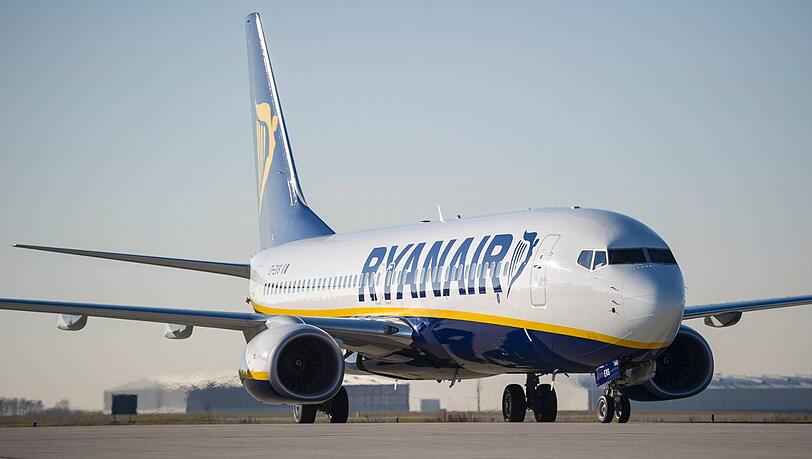 Eine Boeing 737 von Ryan Air wäre in Memmingen fast abgestürzt: Das berichtet der Spiegel. Eine Boeing 737 von Ryan Air wäre in Memmingen fast abgestürzt: Das berichtet der Spiegel.