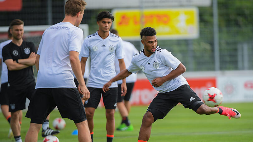 Die deutsche U21 um Hoffnungsträger Serge Gnabry will sich den EM-Titel schnappen.