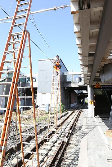 Bauarbeiten auf der Stammstrecke: Wer am Wochenende mitten in München die S-Bahn nehmen will, schaut in die Röhre. Die Bahn baut um. Wir haben uns auf der großen Baustelle mal ein Bild gemacht. Hier gibt's die Fotos...