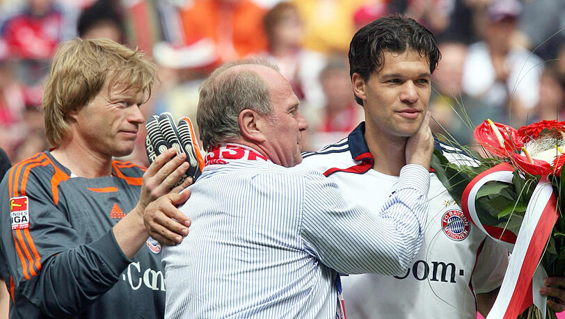 Die Verabschiedung: Michael Ballack (r) und der FC Bayern gegen 2006 getrennte Wege. Die Verabschiedung: Michael Ballack (r) und der FC Bayern gegen 2006 getrennte Wege.