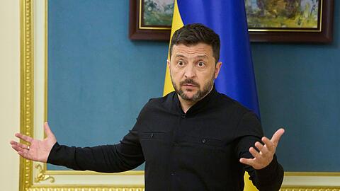 Selenskyj geht von einer russischen Sommeroffensive aus. (Archivbild)