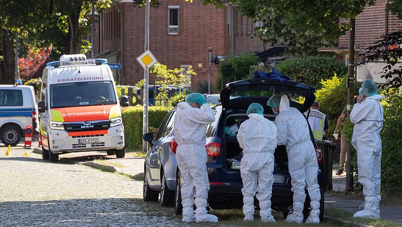Sechs Menschen werden in Stade erschossen, weitere Verletzte gibt es aber - anders als zun&auml;chst berichtet - nicht.