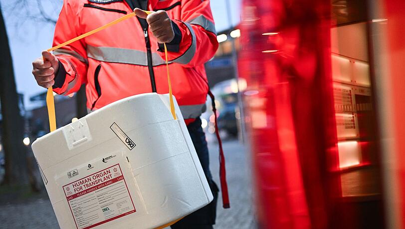 Wie kann es zu mehr Organspenden kommen? (Symbolbild) Wie kann es zu mehr Organspenden kommen? (Symbolbild)
