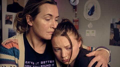 Kate Winslet und Tochter Mia Threapleton in "I Am Ruth".