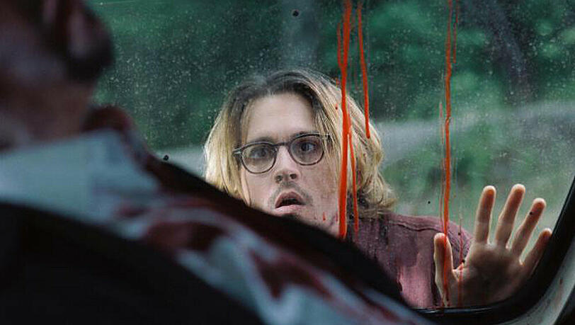 Gefangen in einem teuflischen und tödlichen Katz-und-Maus-Spiel: Mort (Johnny Depp) ... Gefangen in einem teuflischen und tödlichen Katz-und-Maus-Spiel: Mort (Johnny Depp) ...