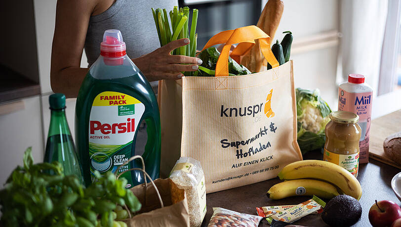 In München und Rhein-Main: Knuspr liefert frische Produkte in nur 7 Stunden nach Bestellung. Innovatives E-Food-Konzept.