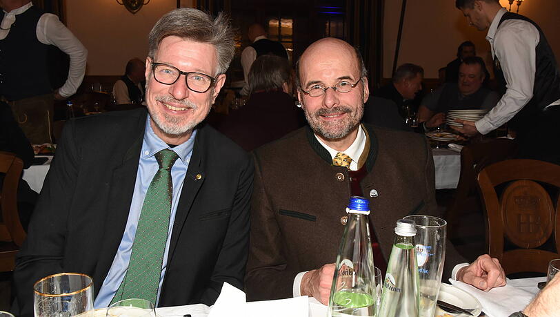 Brauerbund-Pr&auml;sident Georg Schneider (l.) mit  Hauptgesch&auml;ftsf&uuml;hrer Lothar Ebbertz.