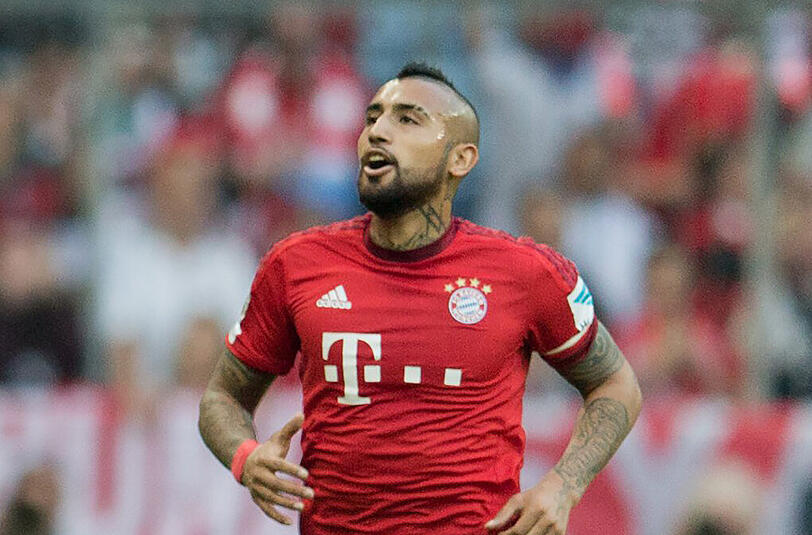 ARTURO VIDAL: NOTE 4.
Wäre ohne seine Irokesen-Frisur und ein, zwei kleinere Fouls fast nicht aufgefallen. Von dem 37-Millionen-Mann wird mehr erwartet, vor allem in der Offensive.