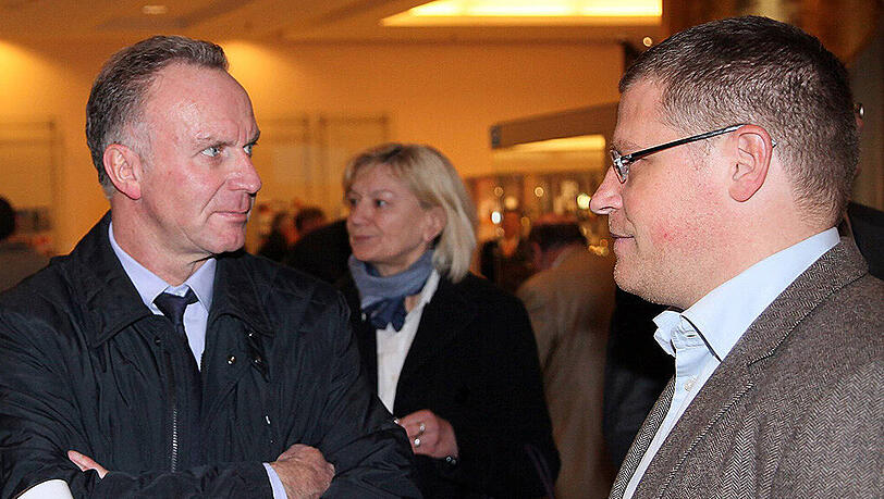 Karl-Heinz Rummenigge (l.) und Max Eberl beim DFB-Bundestag 2012. Karl-Heinz Rummenigge (l.) und Max Eberl beim DFB-Bundestag 2012.