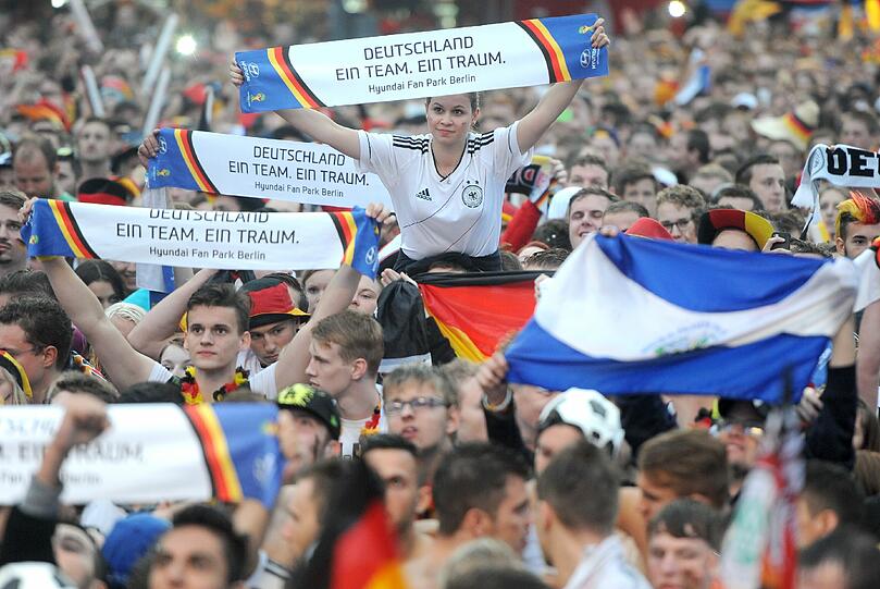 Die Bilder vom Public Viewing.