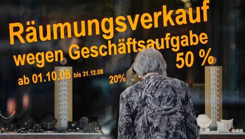 Wirtschaftsexperten sind sich einig: Die Rezession ist da. Wirtschaftsexperten sind sich einig: Die Rezession ist da.
