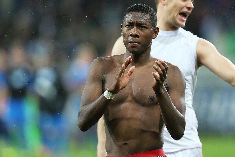 DAVID ALABA: NOTE 3
Austrias Sportler des Jahres an alter Wirbelstätte in Hoffenheim. Schnell, passsicher. Peps Verbindungsmann an der Seitenlinie, wenn es um taktische Korrekturen ging.