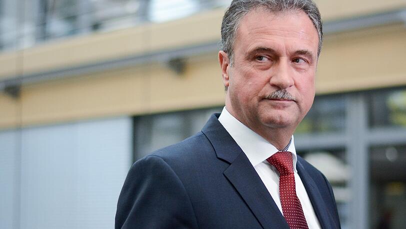 Weselsky lehnt das Angebot der Bahn ab. Der GDL-Streik geht weite Weselsky lehnt das Angebot der Bahn ab. Der GDL-Streik geht weite