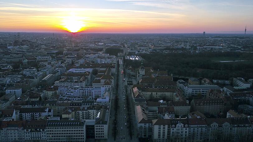 München von oben! Bavaria, Friedensengel, Stadtpanorama - so haben Sie München noch nie gesehen.