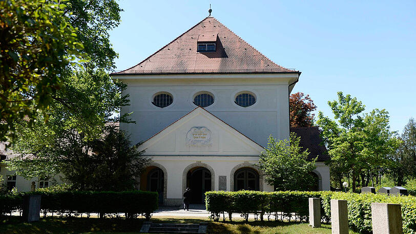 Die Aussegnungshalle.