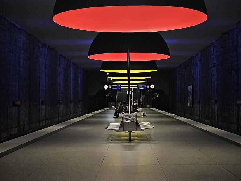 Die U-Bahn-Station ist wegen ihres Designs ein beliebtes Fotomotiv.