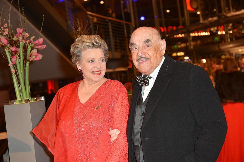 Marie Luise Marjan und Artur Brauner.