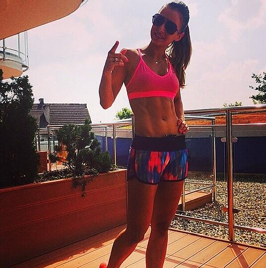Robert Lewandowskis Frau Anna gibt auf ihrem Instagram Account Tipps für einen gesunden Lebensstil.